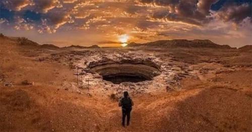 Có gì đang ở dưới đáy 