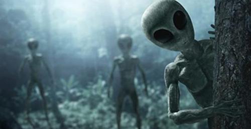 Nhà báo người Mỹ: Nga muốn dùng công năng dao thị để tiếp xúc với người ngoài hành tinh.