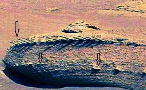 Tàu vũ trụ của người ngoài hành tinh có thể đã hạ cánh xuống sao Hỏa