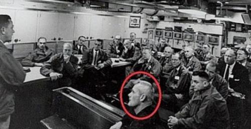 Cựu kỹ sư Mỹ tiết lộ: Người ngoài hành tinh 490 tuổi từng làm việc cho quân đội Mỹ