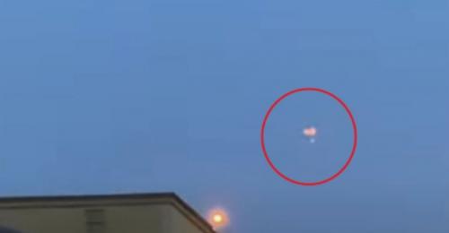 UFO xuất hiện đầu năm 2022: Đoạn video được người dân quay cận cảnh