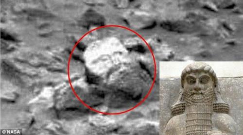 Phát hiện đá hình mặt người trên sao Hỏa