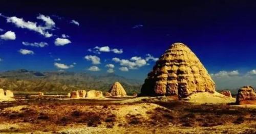 Khu lăng mộ bí ẩn ở Trung Quốc: Chim không dám bay, cây không thể mọc?