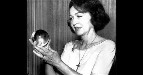 Người phụ nữ bí ẩn có khả năng thấy trước tương lai – Sự thật hay hiện tượng tâm linh khó lý giải?