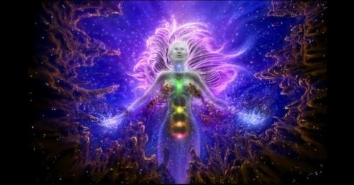 Các linh hồn được sinh ra và đầu thai chuyển kiếp trong vũ trụ để làm gì?